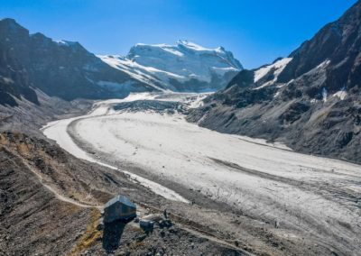Glacier de Corbassière et Cabane FXB