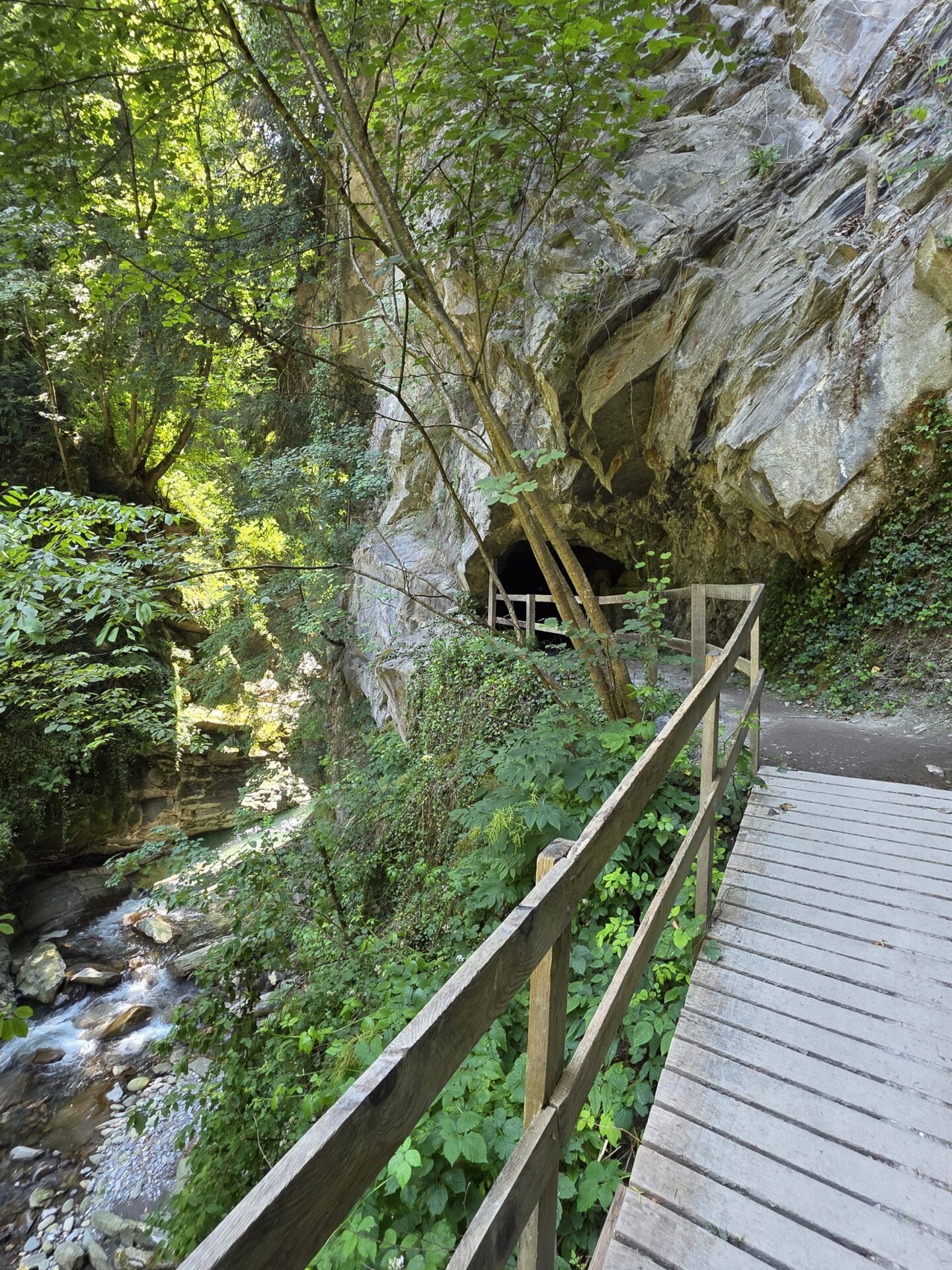 Gorges de la Vièze Randonnée Gorges de la Vièze parking Gorges de la Vièze accès Gorges de la Vièze itinéraire Gorges de la Vièze parcours, Gipfel Gorges de la Vièze Wanderung Gorges de la Vièze hike Gorges de la Vièze, Alp Schlund accès, Alp Schlund, parking, Alp Schlund hensgt itinéraire Gorges de la Vièze Randonnée Gorges de la Vièze parking Gorges de la Vièze accès Gorges de la Vièze itinéraire Gorges de la Vièze parcours, Gipfel Gorges de la Vièze Wanderung Gorges de la Vièze hike Gorges de la Vièze, randovalais raquettes à Neige Randonnée Montagne, randonnée pédestre, Itinéraire randonnée, chemin, parcours GPS, tracé gpx, SwissTopo, randonnée, Suisse-Rando, Schweizer wanderwege, idée de randonnée pédestre en Suisse, randotherapie, randothérapie, randotherapie.fun, Tcheu c'est beau ! T'cheu c'est beau! tcheucestbeau.ch Gorges de la Vièze Randonnée Gorges de la Vièze parking Gorges de la Vièze accès Gorges de la Vièze itinéraire Gorges de la Vièze parcours, Gipfel Gorges de la Vièze Wanderung Gorges de la Vièze hike Gorges de la Vièze, Alp Schlund accès, Alp Schlund, parking, Alp Schlund hensgt itinéraire Gorges de la Vièze Randonnée Gorges de la Vièze parking Gorges de la Vièze accès Gorges de la Vièze itinéraire Gorges de la Vièze parcours, Gipfel Gorges de la Vièze Wanderung Gorges de la Vièze hike Gorges de la Vièze, randovalais raquettes à Neige Randonnée Montagne, randonnée pédestre, Itinéraire randonnée, chemin, parcours GPS, tracé gpx, SwissTopo, randonnée, Suisse-Rando, Schweizer wanderwege, idée de randonnée pédestre en Suisse, randotherapie, randothérapie, randotherapie.fun, Tcheu c'est beau ! T'cheu c'est beau! tcheucestbeau.ch