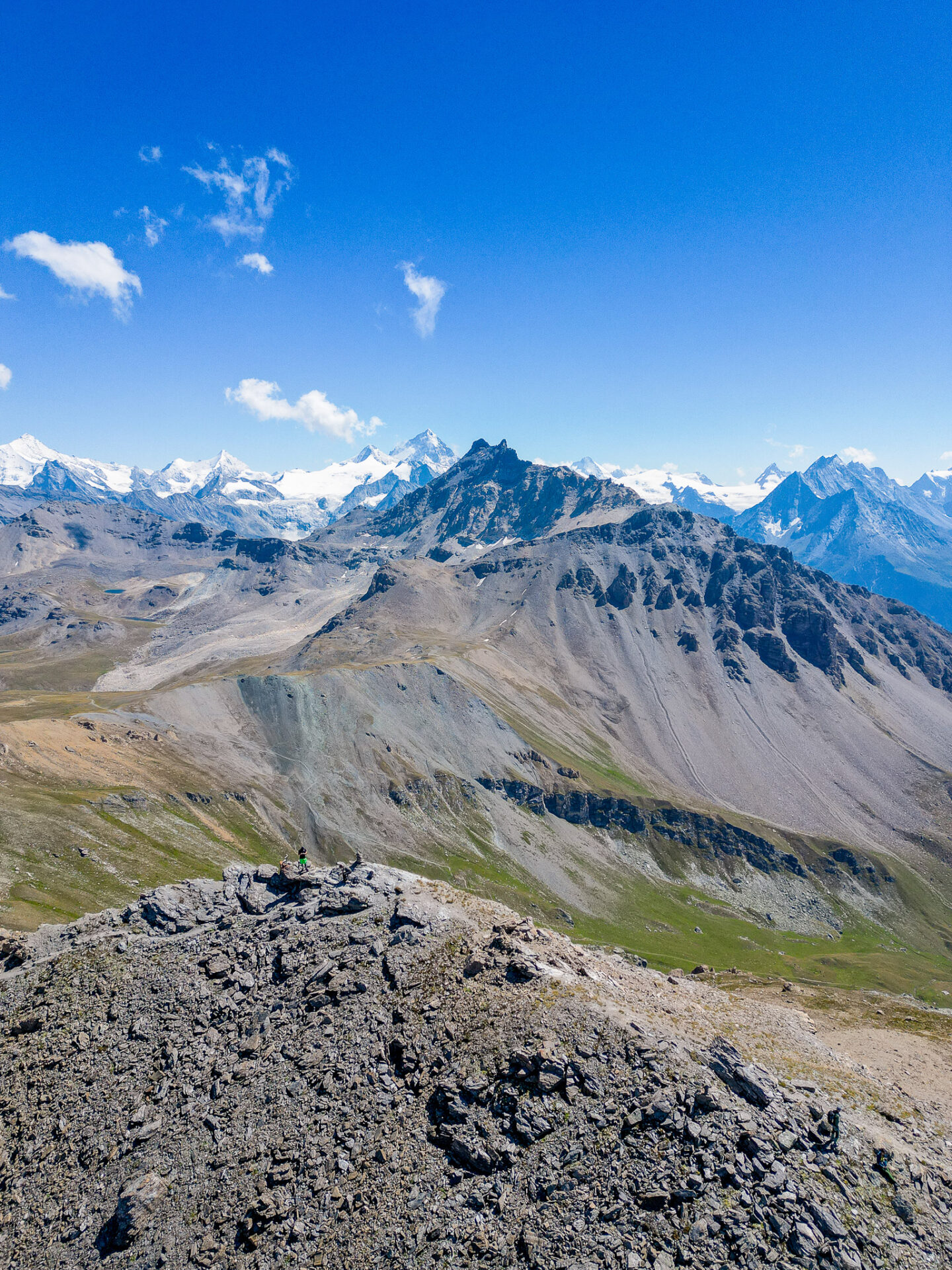 Pointe de Tsevalire Randonnée Pointe de Tsevalire parking Pointe de Tsevalire accès Pointe de Tsevalire itinéraire Pointe de Tsevalire parcours, Gipfel Pointe de Tsevalire Wanderung Pointe de Tsevalire hike Pointe de Tsevalire, randovalais raquettes à Neige Randonnée Montagne, randonnée pédestre, Itinéraire randonnée, chemin, parcours GPS, tracé gpx, SwissTopo, randonnée, Suisse-Rando, Schweizer wanderwege, idée de randonnée pédestre en Suisse, randonnée en Suisse, randotherapie, randothérapie, randotherapie.fun, Tcheu c'est beau ! T'cheu c'est beau! tcheucestbeau.ch Pointe de Tsevalire Randonnée Pointe de Tsevalire parking Pointe de Tsevalire accès Pointe de Tsevalire itinéraire Pointe de Tsevalire parcours, Gipfel Pointe de Tsevalire Wanderung Pointe de Tsevalire hike Pointe de Tsevalire, randovalais raquettes à Neige Randonnée Montagne, randonnée pédestre, Itinéraire randonnée, chemin, parcours GPS, tracé gpx, SwissTopo, randonnée, Suisse-Rando, Schweizer wanderwege, idée de randonnée pédestre en Suisse, randonnée en Suisse, randotherapie, randothérapie, randotherapie.fun, Tcheu c'est beau ! T'cheu c'est beau! tcheucestbeau.ch